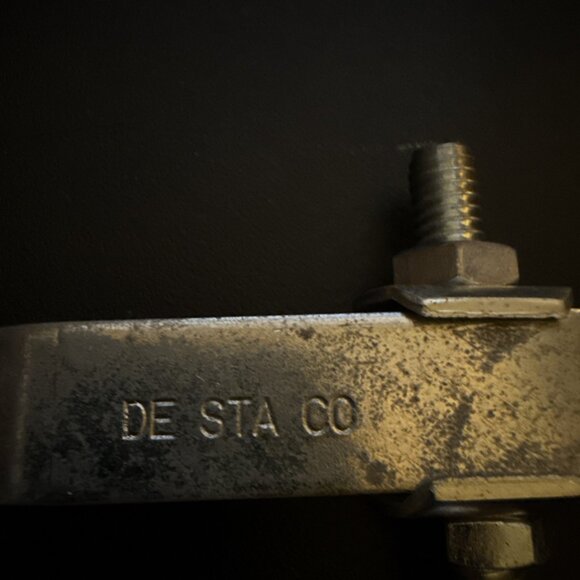 Destaco Vertical Hold-Down Toggle Locking Clamp 201-USS - Picture 3 of 16